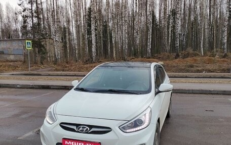 Hyundai Solaris II рестайлинг, 2014 год, 850 000 рублей, 1 фотография