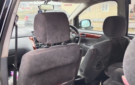 Toyota Ipsum II, 2001 год, 780 000 рублей, 5 фотография