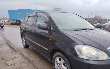 Toyota Ipsum II, 2001 год, 780 000 рублей, 8 фотография