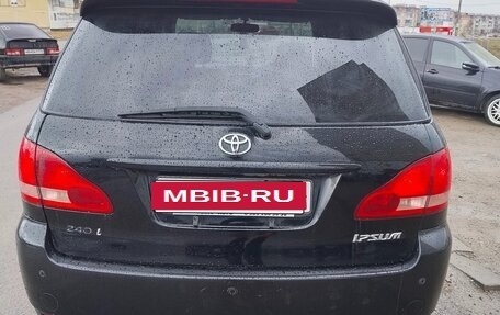 Toyota Ipsum II, 2001 год, 780 000 рублей, 6 фотография