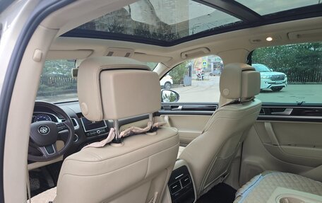 Volkswagen Touareg III, 2012 год, 1 750 000 рублей, 13 фотография