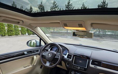 Volkswagen Touareg III, 2012 год, 1 750 000 рублей, 18 фотография