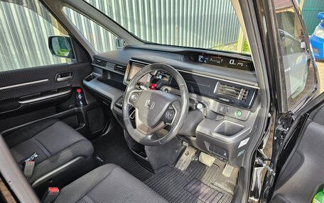 Honda Stepwgn IV, 2015 год, 1 900 000 рублей, 8 фотография