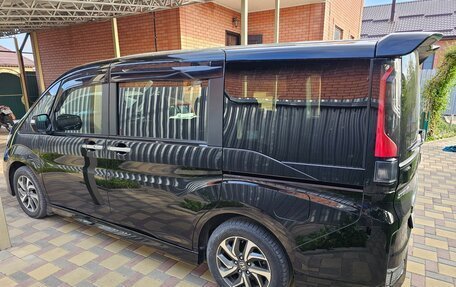 Honda Stepwgn IV, 2015 год, 1 900 000 рублей, 11 фотография