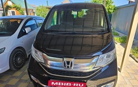 Honda Stepwgn IV, 2015 год, 1 900 000 рублей, 17 фотография