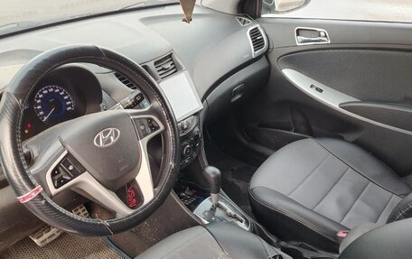 Hyundai Solaris II рестайлинг, 2014 год, 850 000 рублей, 6 фотография