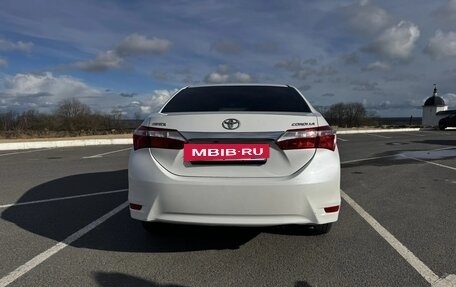 Toyota Corolla, 2013 год, 1 080 000 рублей, 2 фотография