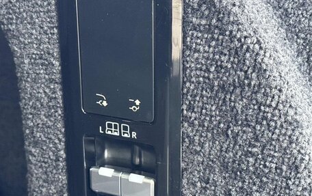 Land Rover Range Rover IV рестайлинг, 2023 год, 18 794 000 рублей, 28 фотография