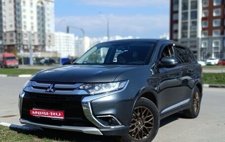Mitsubishi Outlander III рестайлинг 3, 2018 год, 1 700 000 рублей, 1 фотография
