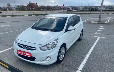 Hyundai Solaris II рестайлинг, 2012 год, 850 000 рублей, 1 фотография