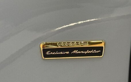 Porsche 911, 2023 год, 44 000 000 рублей, 16 фотография