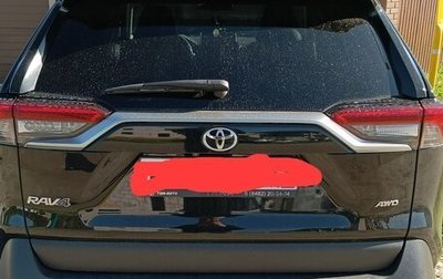 Toyota RAV4, 2021 год, 3 000 000 рублей, 1 фотография