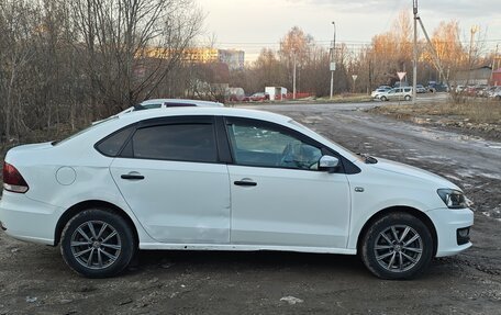 Volkswagen Polo VI (EU Market), 2018 год, 310 000 рублей, 4 фотография