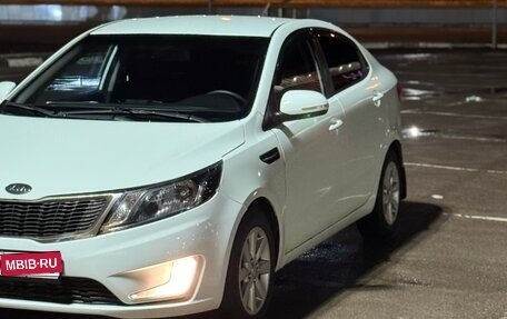 KIA Rio III рестайлинг, 2012 год, 620 000 рублей, 1 фотография