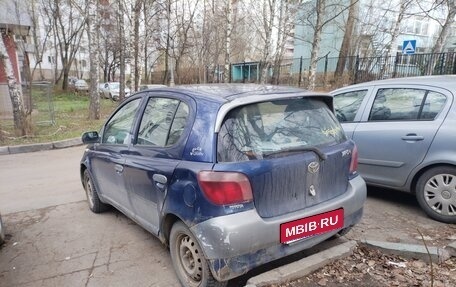 Toyota Yaris I рестайлинг, 2002 год, 250 000 рублей, 5 фотография