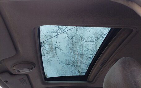 Toyota Yaris I рестайлинг, 2002 год, 250 000 рублей, 11 фотография