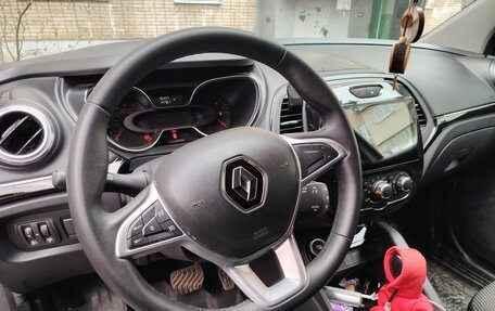 Renault Kaptur I рестайлинг, 2021 год, 1 650 000 рублей, 4 фотография