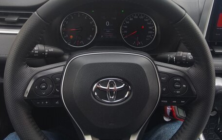 Toyota RAV4, 2021 год, 3 099 000 рублей, 10 фотография