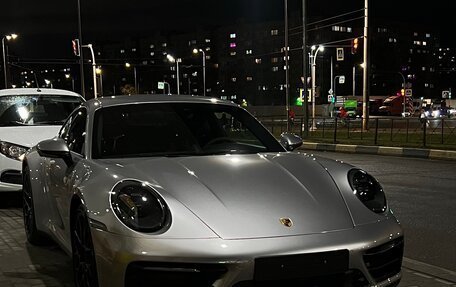 Porsche 911, 2019 год, 1 фотография