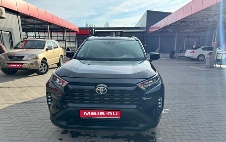 Toyota RAV4, 2019 год, 2 520 000 рублей, 1 фотография