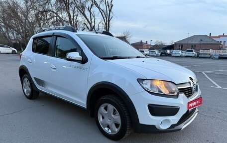 Renault Sandero II рестайлинг, 2017 год, 895 000 рублей, 1 фотография