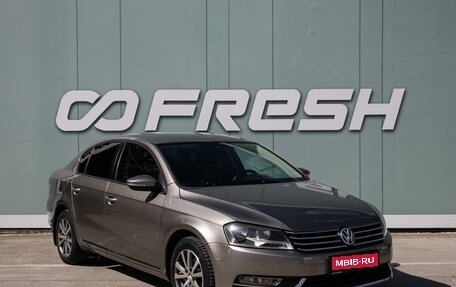 Volkswagen Passat B7, 2012 год, 990 000 рублей, 1 фотография