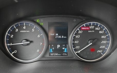 Mitsubishi Outlander III рестайлинг 3, 2018 год, 1 700 000 рублей, 15 фотография