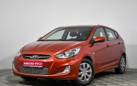 Hyundai Solaris II рестайлинг, 2011 год, 645 000 рублей, 1 фотография