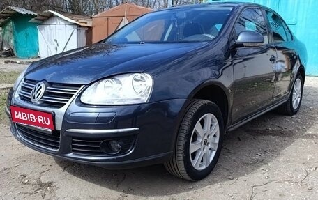 Volkswagen Jetta VI, 2009 год, 570 000 рублей, 1 фотография