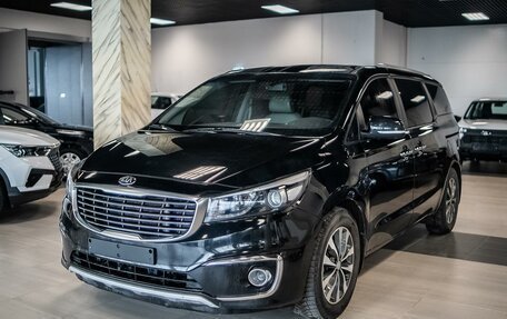 KIA Carnival III, 2017 год, 3 026 000 рублей, 1 фотография