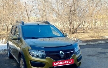 Renault Sandero II рестайлинг, 2015 год, 915 000 рублей, 3 фотография