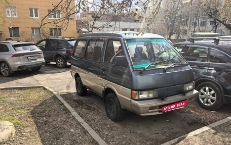 Nissan Vanette II, 1990 год, 320 000 рублей, 2 фотография