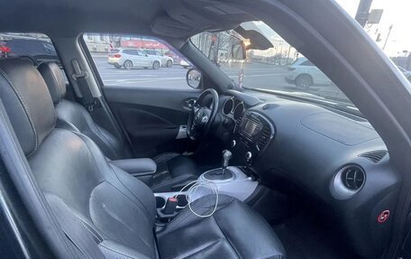 Nissan Juke II, 2011 год, 900 000 рублей, 10 фотография