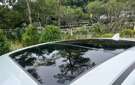 Honda Vezel, 2022 год, 1 650 000 рублей, 15 фотография