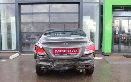 Hyundai Solaris II рестайлинг, 2013 год, 450 000 рублей, 4 фотография