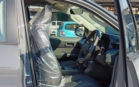 Toyota Hilux, 2026 год, 6 122 000 рублей, 10 фотография