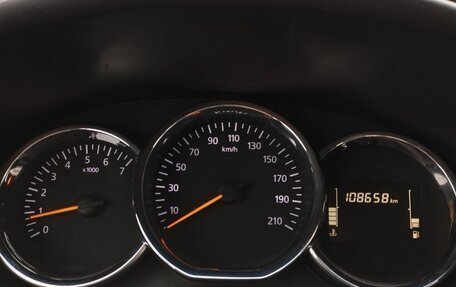 Renault Logan II, 2019 год, 850 000 рублей, 12 фотография