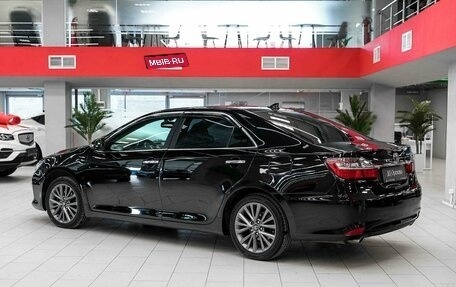 Toyota Camry, 2017 год, 2 150 000 рублей, 4 фотография