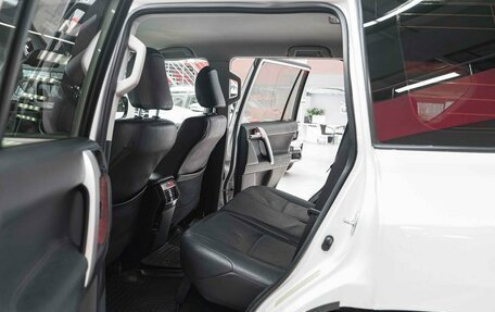 Toyota Land Cruiser Prado 150 рестайлинг 2, 2013 год, 2 950 000 рублей, 7 фотография