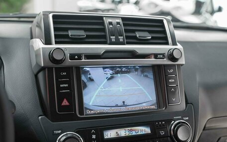 Toyota Land Cruiser Prado 150 рестайлинг 2, 2013 год, 2 950 000 рублей, 8 фотография