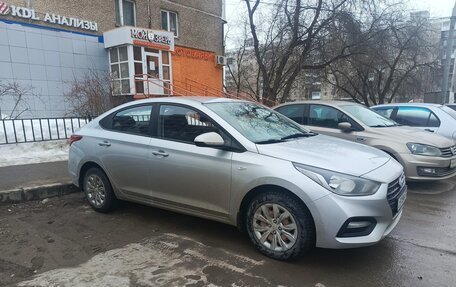 Hyundai Solaris II рестайлинг, 2017 год, 3 фотография