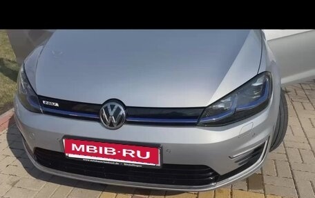Volkswagen Golf VII, 2019 год, 2 370 000 рублей, 3 фотография