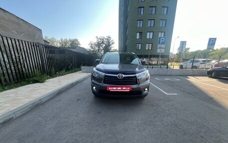 Toyota Highlander III, 2014 год, 3 200 000 рублей, 3 фотография