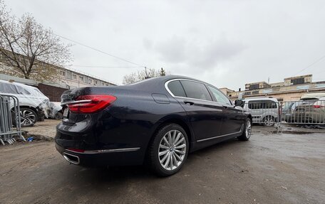 BMW 7 серия, 2018 год, 4 300 000 рублей, 3 фотография