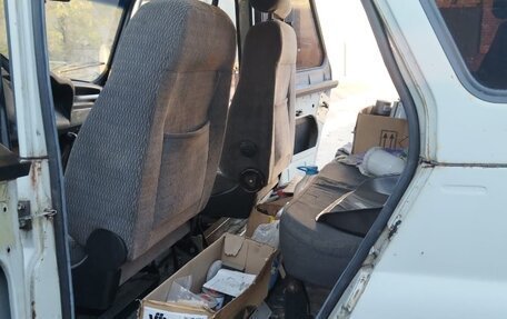 ЛуАЗ 3151, 2004 год, 580 000 рублей, 19 фотография