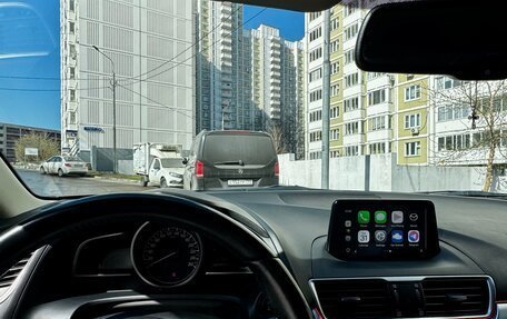 Mazda 3, 2017 год, 1 830 000 рублей, 8 фотография