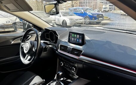 Mazda 3, 2017 год, 1 830 000 рублей, 4 фотография