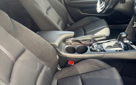 Mazda 3, 2017 год, 1 830 000 рублей, 14 фотография