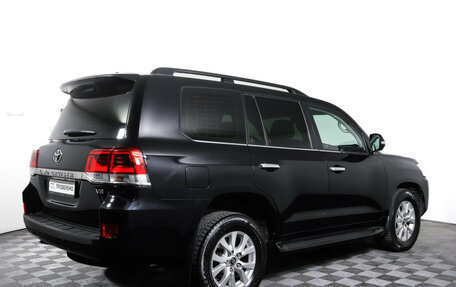 Toyota Land Cruiser 200, 2018 год, 6 890 000 рублей, 5 фотография