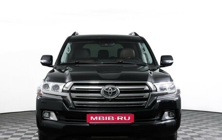 Toyota Land Cruiser 200, 2018 год, 6 890 000 рублей, 2 фотография